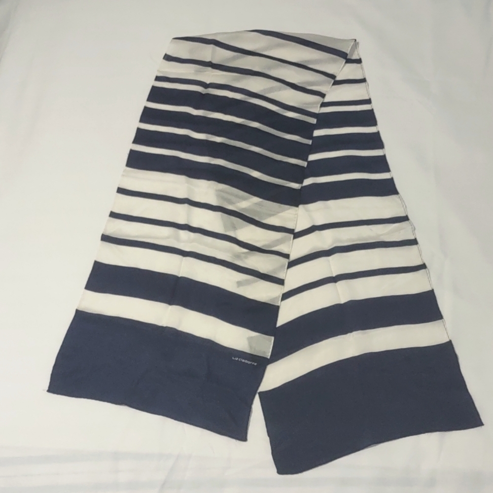 Liz Claiborne long scarf